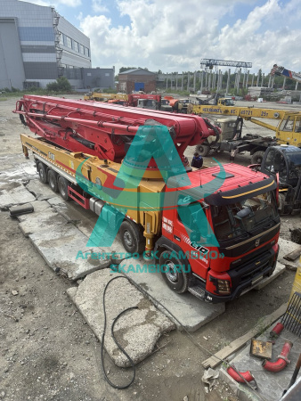 Автобетононасос Volvo c бетононасосом Sany